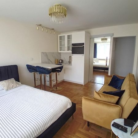 Alexa D'Oro Rooms Краків Екстер'єр фото